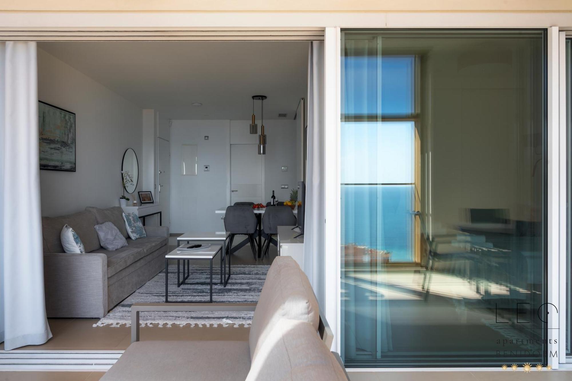 Apartment Intempo & By Leo *